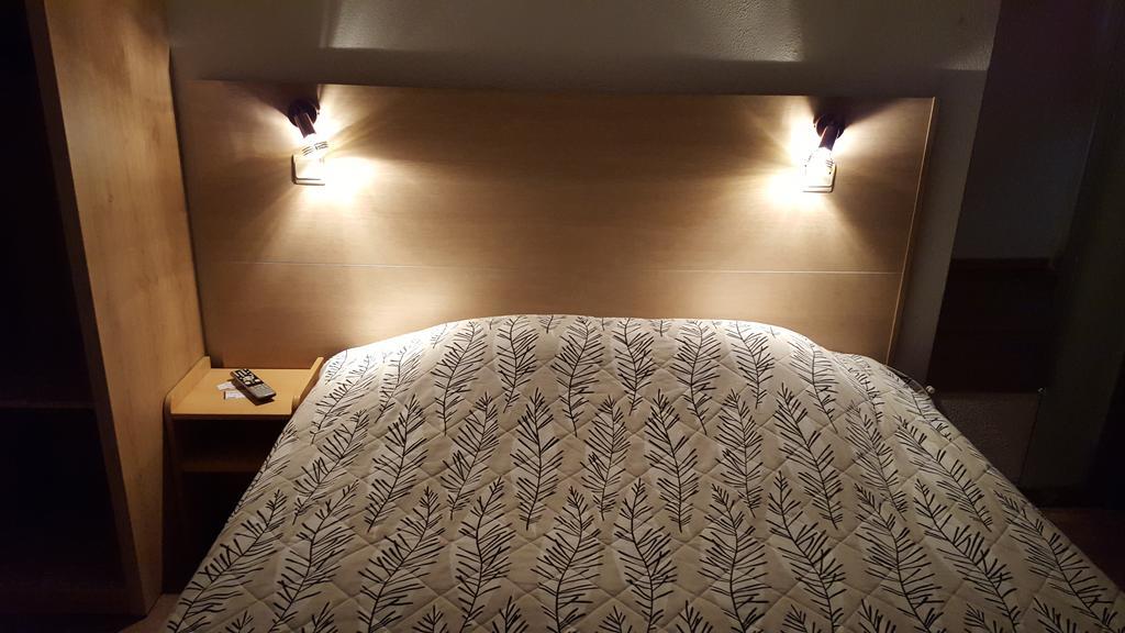 Motel Le Brissoneau Rendeux Esterno foto
